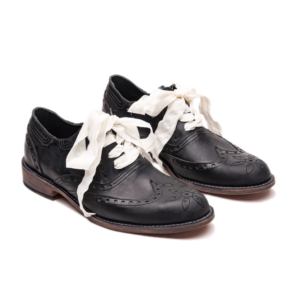 NEW Esquivel Vanas Oxford Lace-Up Size 6.5